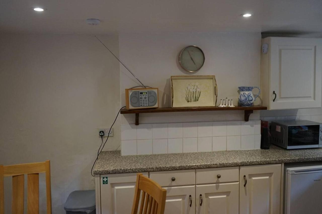 Stunning Historic 2-Bed House In Shaftesbury Villa ภายนอก รูปภาพ