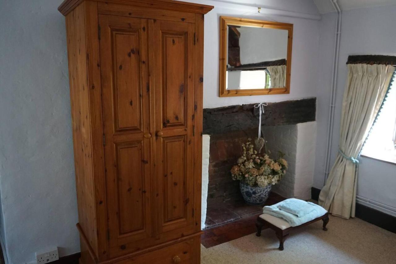 Stunning Historic 2-Bed House In Shaftesbury Villa ภายนอก รูปภาพ