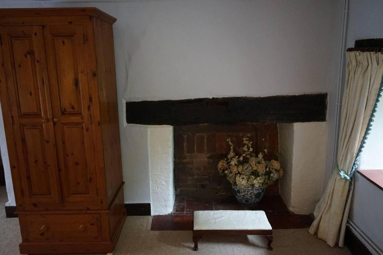Stunning Historic 2-Bed House In Shaftesbury Villa ภายนอก รูปภาพ